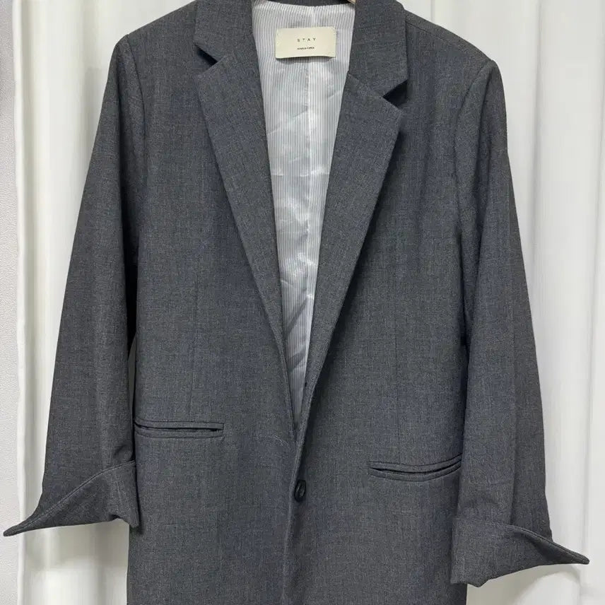 [SOLD OUT] 그레이 블레이저 여성 자켓
