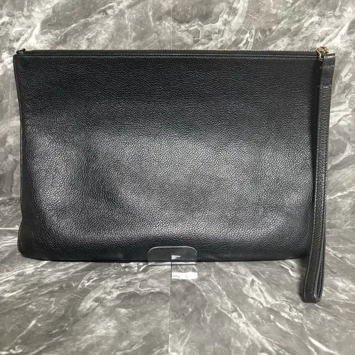 [SOLD OUT] 발렌시아가 로고 레더 가죽 클러치
