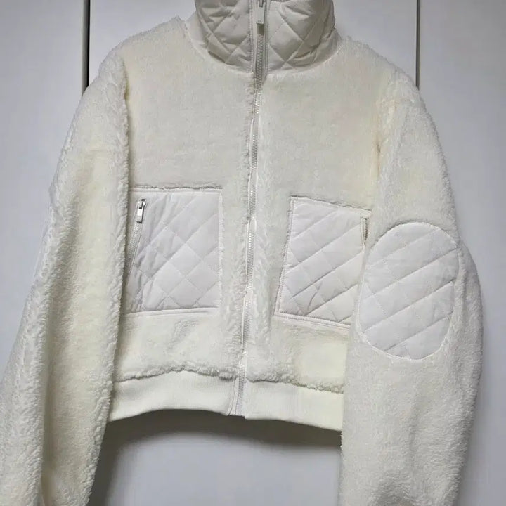 [BUNJANG] ALO Quilted Fleece Jacket - Cream - Size L / ALO 크림 퀼팅 플리스 자켓 L