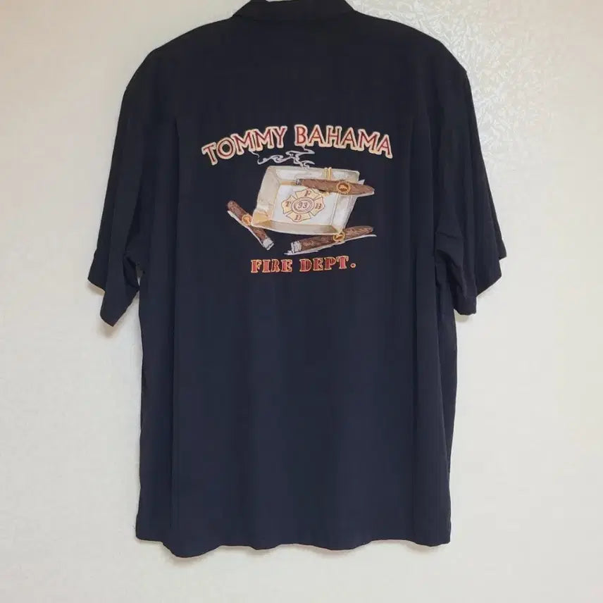 [SOLD OUT] 90s 93년 토미 바하마 빈티지 실크 오버핏 블랙 반팔 셔츠