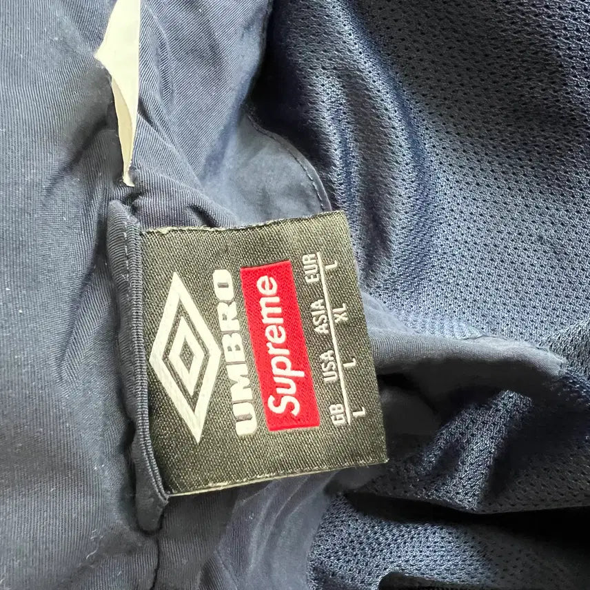 [BUNJANG] Supreme Umbro 22SS Track Jacket / 슈프림 엄브로 22ss 트랙 자켓