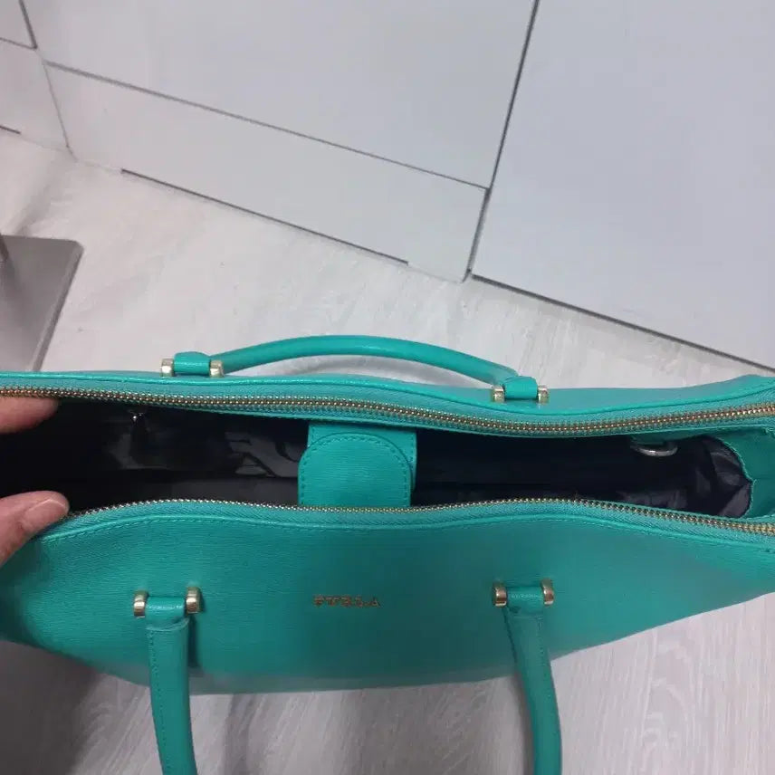 [BUNJANG] Furla Tote and Shoulder Bag Mint / 훌라 토트백 겸 숄더백  민트