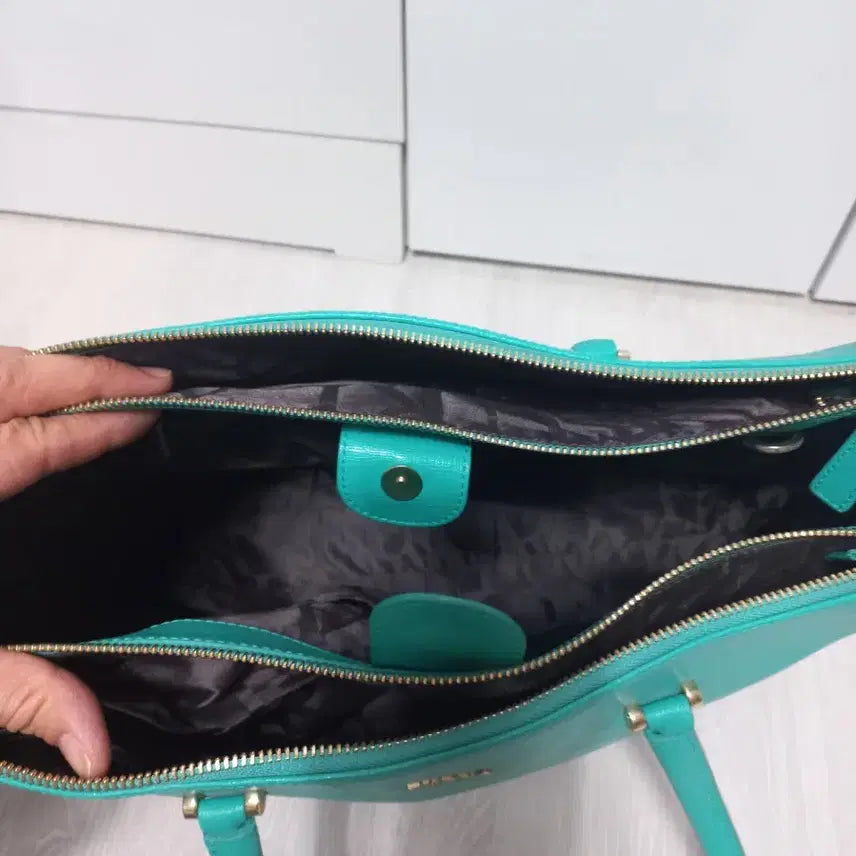 [BUNJANG] Furla Tote and Shoulder Bag Mint / 훌라 토트백 겸 숄더백  민트