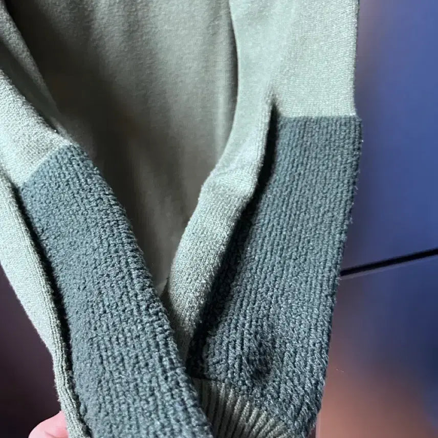[BUNJANG] Moncler Knit L / 몽클레어  니트  L