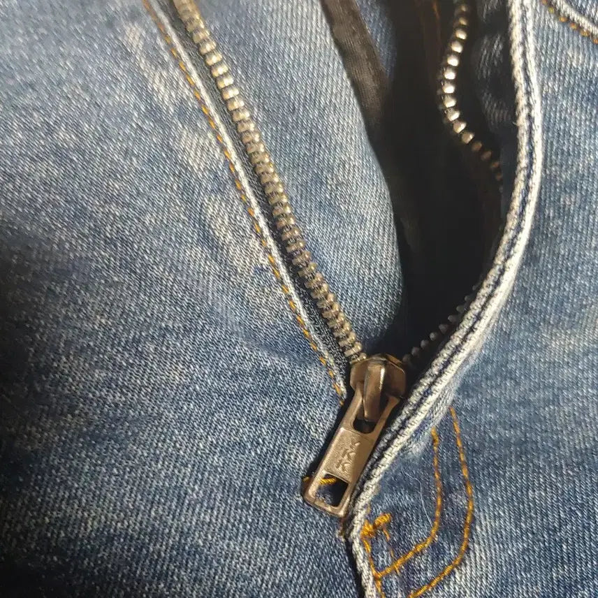 [BUNJANG] Black Viczal Biker Jeans / 바이커진 중청 30 레어 라이딩진 블랙비자칼 제다이