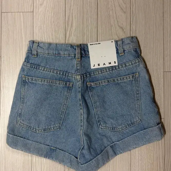 [BUNJANG] American Apparel High Waist Light Wash Denim Jeans / 아메리칸 어패럴 하이웨이스트 연청 데님 (새상품)