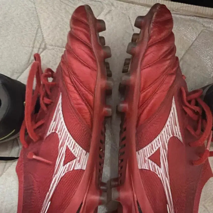 [BUNJANG] Mizuno Morelia Neo Soccer Cleats / 미즈노 모렐리아 네오