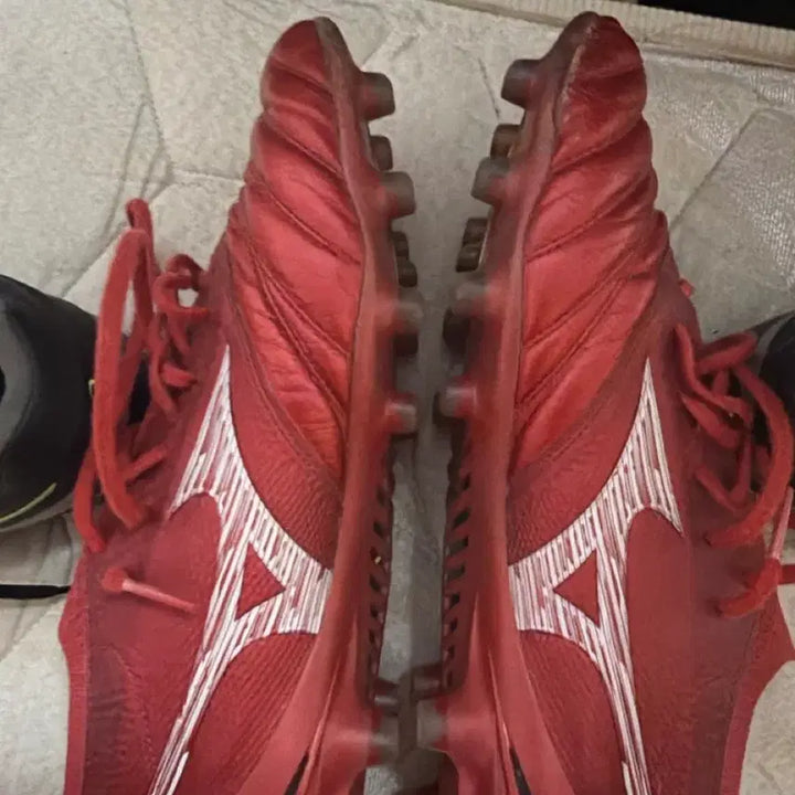[BUNJANG] Mizuno Morelia Neo Soccer Cleats / 미즈노 모렐리아 네오