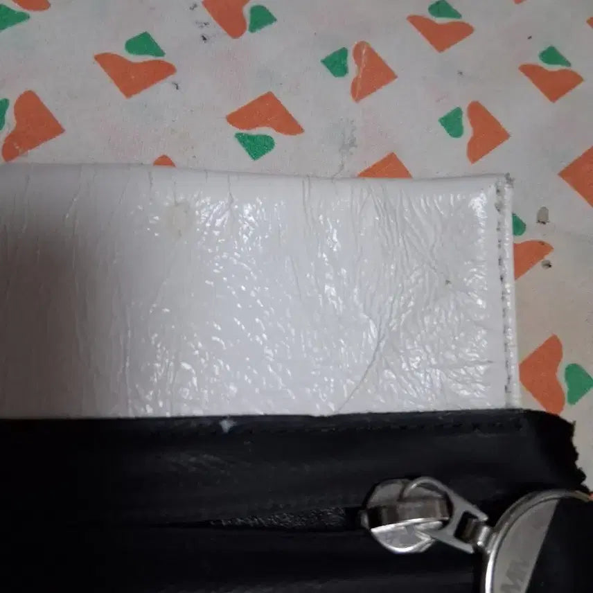 [BUNJANG] MM6 Maison Margiela White Leather Clutch Bag / MM6-미사용-메종 마르지엘라 화이트 클러치 백
