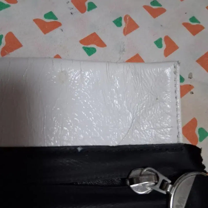 [BUNJANG] MM6 Maison Margiela White Leather Clutch Bag / MM6-미사용-메종 마르지엘라 화이트 클러치 백