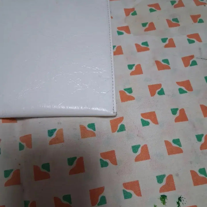 [BUNJANG] MM6 Maison Margiela White Leather Clutch Bag / MM6-미사용-메종 마르지엘라 화이트 클러치 백