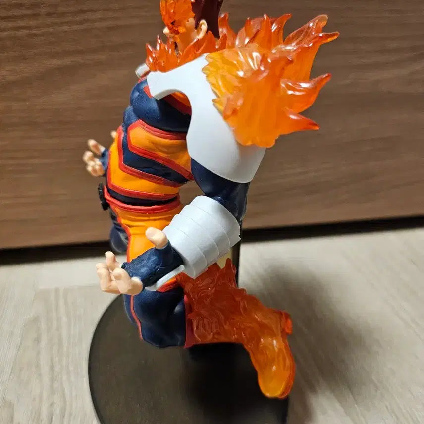 [SOLD OUT] 히로아카 엔데버 피규어