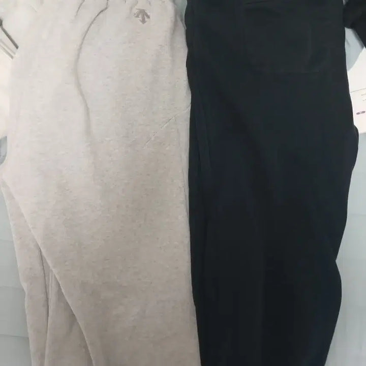 [BUNJANG] Descente Training Pants Set / 데상트 트레이닝 바지 회색/검정 세트