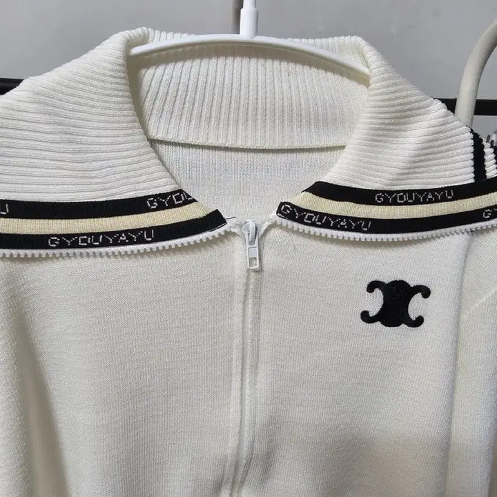 [SOLD OUT] 화이트 니트 집업 가디건