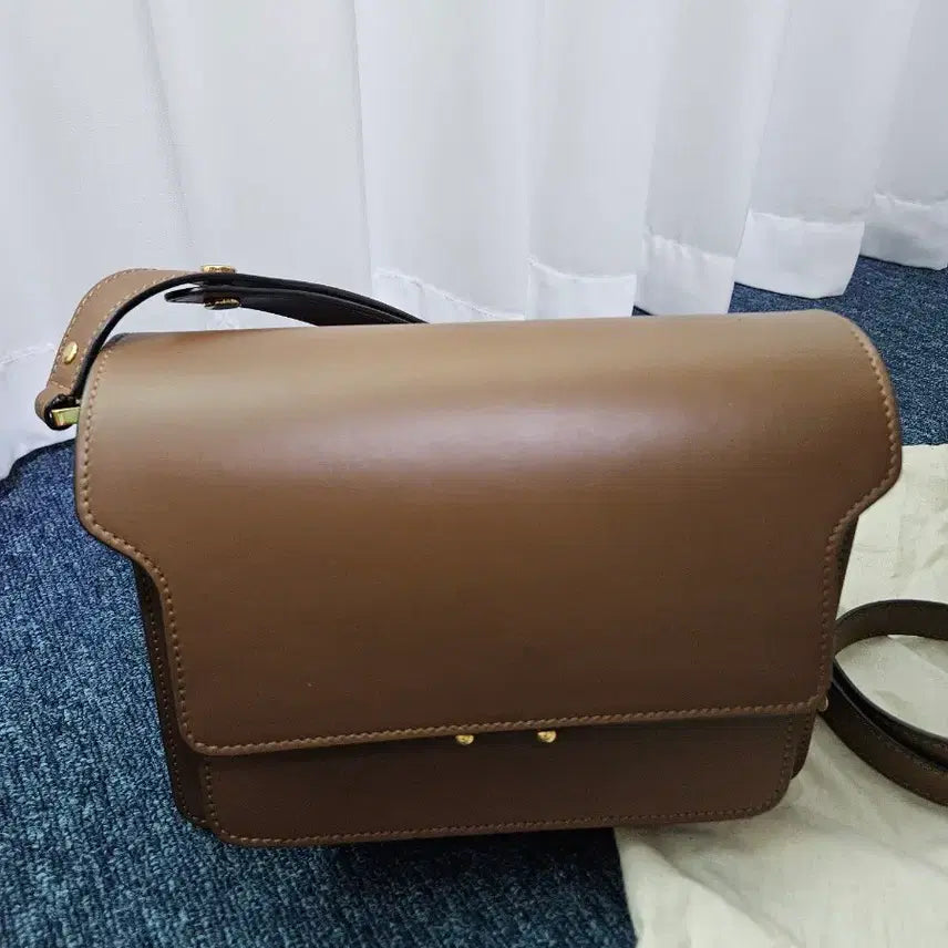 [BUNJANG] Marni Trunk Bag Shoulder Bag / 마르니 트렁크백