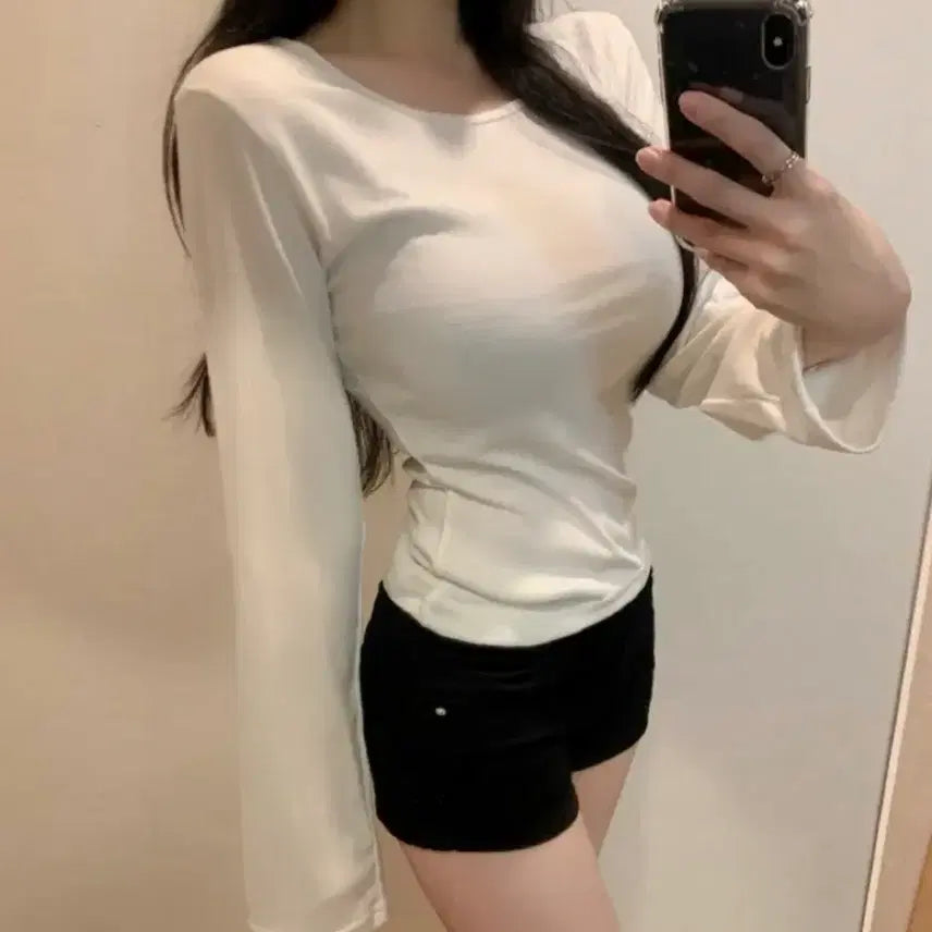 [BUNJANG] Avely White Long Sleeve Top / 교신0)화이트 긴팔 티셔츠 팔뚝살 커버 롱슬리브 에이블리