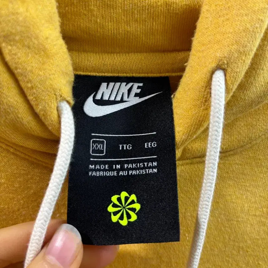 [BUNJANG] Nike Embroidered Logo Oversized Hoodie Yellow Mustard XXL / [XXL] 나이키 자수 로고 오버핏 후드티 옐로우 머스타드 3.5