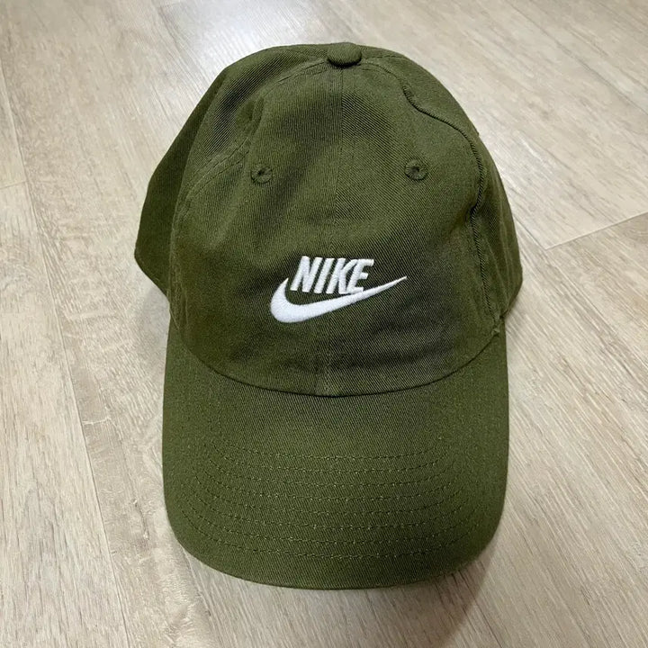[SOLD OUT] 나이키 헤리티지 86 퓨추라 워시드 캡 러프 그린