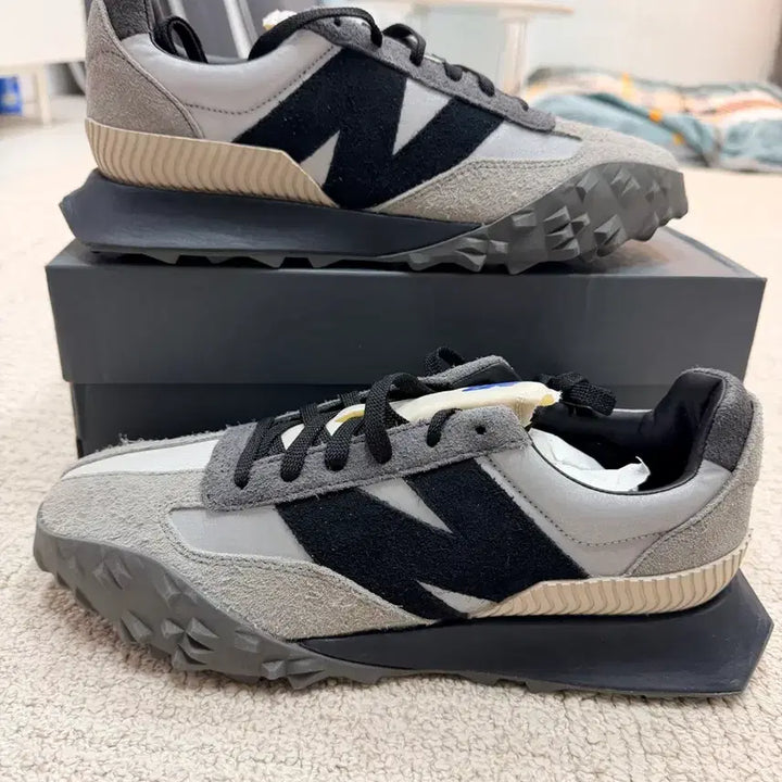 [SOLD OUT] 뉴발란스 XC72 캐슬락 그레이 275 새상품