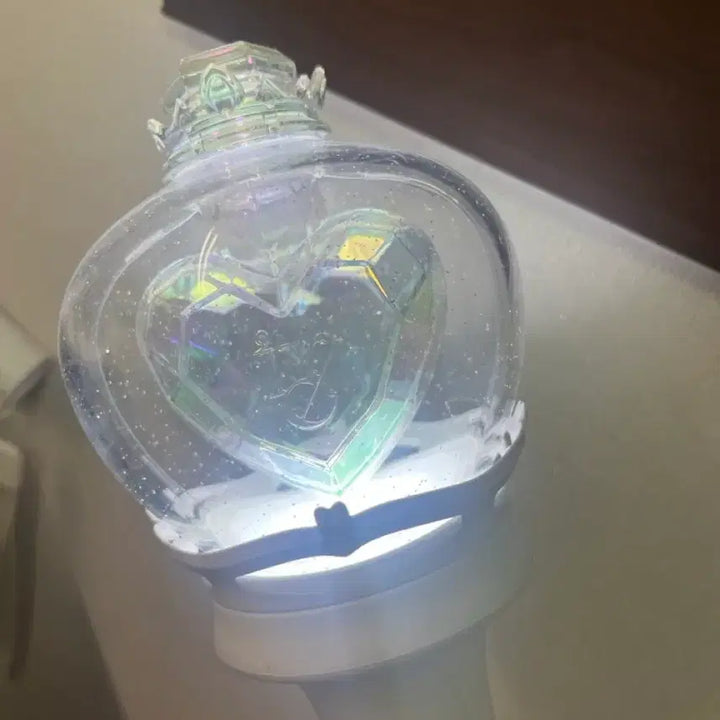 [BUNJANG] IVE Official Light Stick / 아이브 응원봉 팝니다
