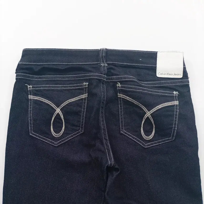 [BUNJANG] Calvin Klein Bootcut Denim Jeans Size 28 / 캘빈클라인 청바지 사이즈28 스키니진 부츠컷 데님팬츠 여자 A9628