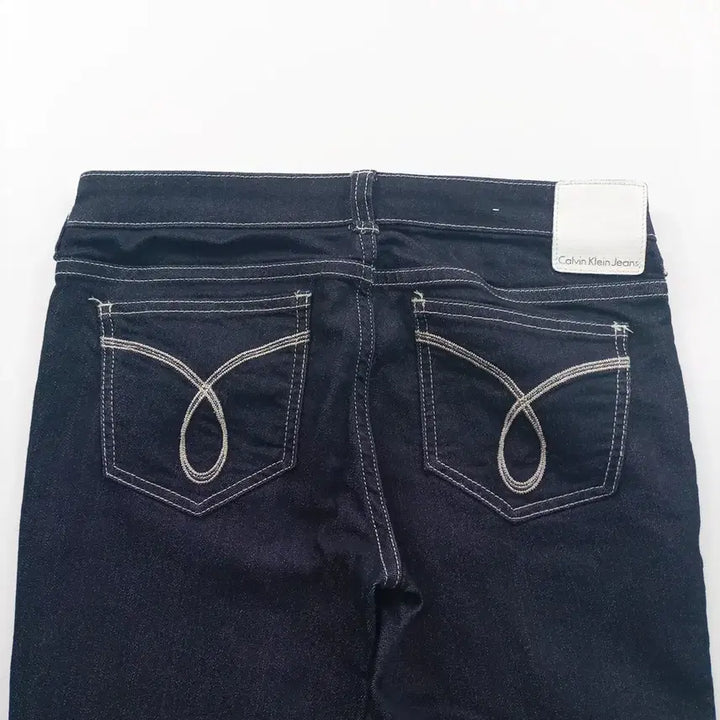 [BUNJANG] Calvin Klein Bootcut Denim Jeans Size 28 / 캘빈클라인 청바지 사이즈28 스키니진 부츠컷 데님팬츠 여자 A9628