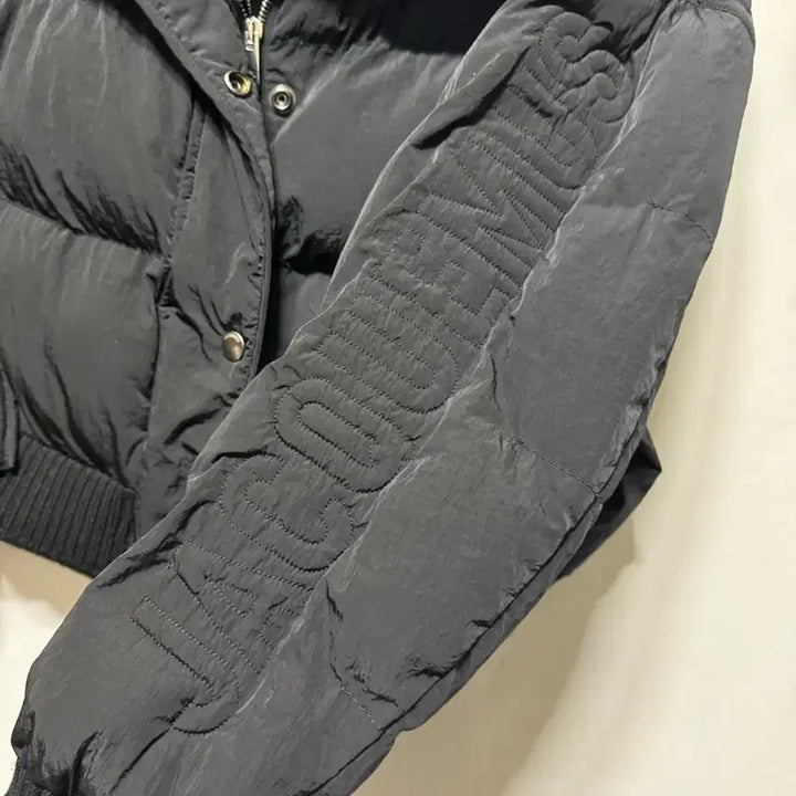 [BUNJANG] Jacquemus Doudoune Caraco Crop Padded Jacket / 36 자크뮈스 두둔 카라코 크롭 패딩