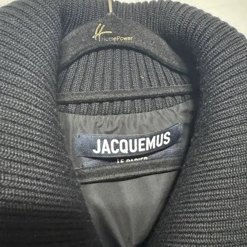 [BUNJANG] Jacquemus Doudoune Caraco Crop Padded Jacket / 36 자크뮈스 두둔 카라코 크롭 패딩