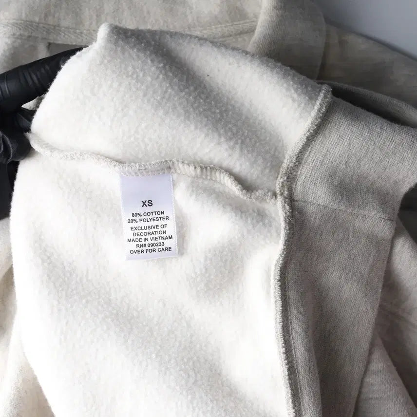 [BUNJANG] Fear of God Essentials Mock Neck Half Zip Sweatshirt / 에센셜 피어 오브 갓 21SS 모크넥 하프집 맨투맨 공용