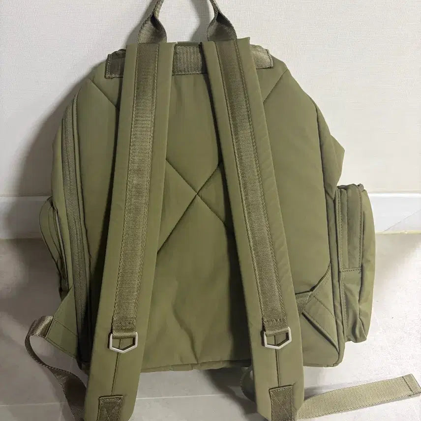[BUNJANG] SEEETCH 003 M Olive Green Rucksack / SEEETCH RUCKSACK 003 M Olive Green
