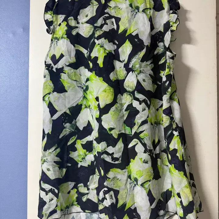 [BUNJANG] Jessi Blouse - Size 66 - Patterned Blouse / 제씨 블라우스 66