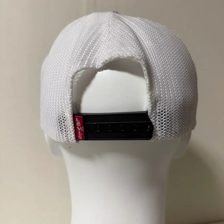 [SOLD OUT] 리바이스 110 FLEXFIT 트러커햇