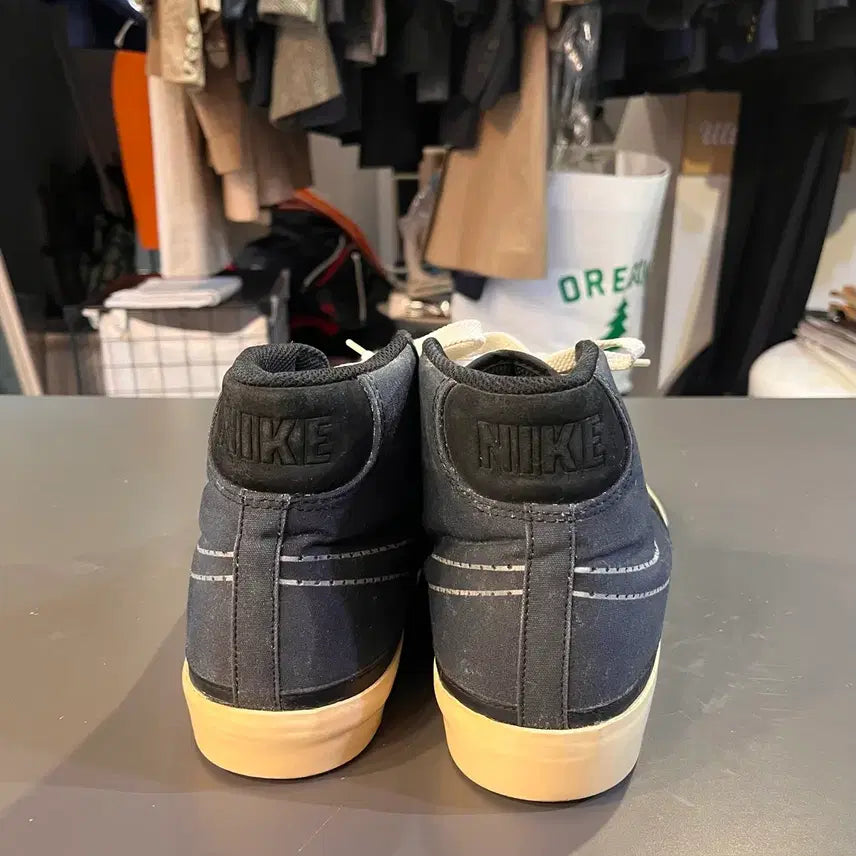 [BUNJANG] Nike Blazer Mid &