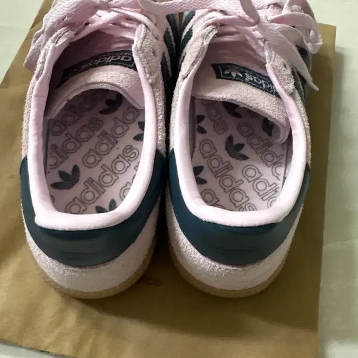 [BUNJANG] Adidas Handball Spezial Pink Suede Sneakers / 아디다스 스페지알 핑크 스웨이드 운동화(235)