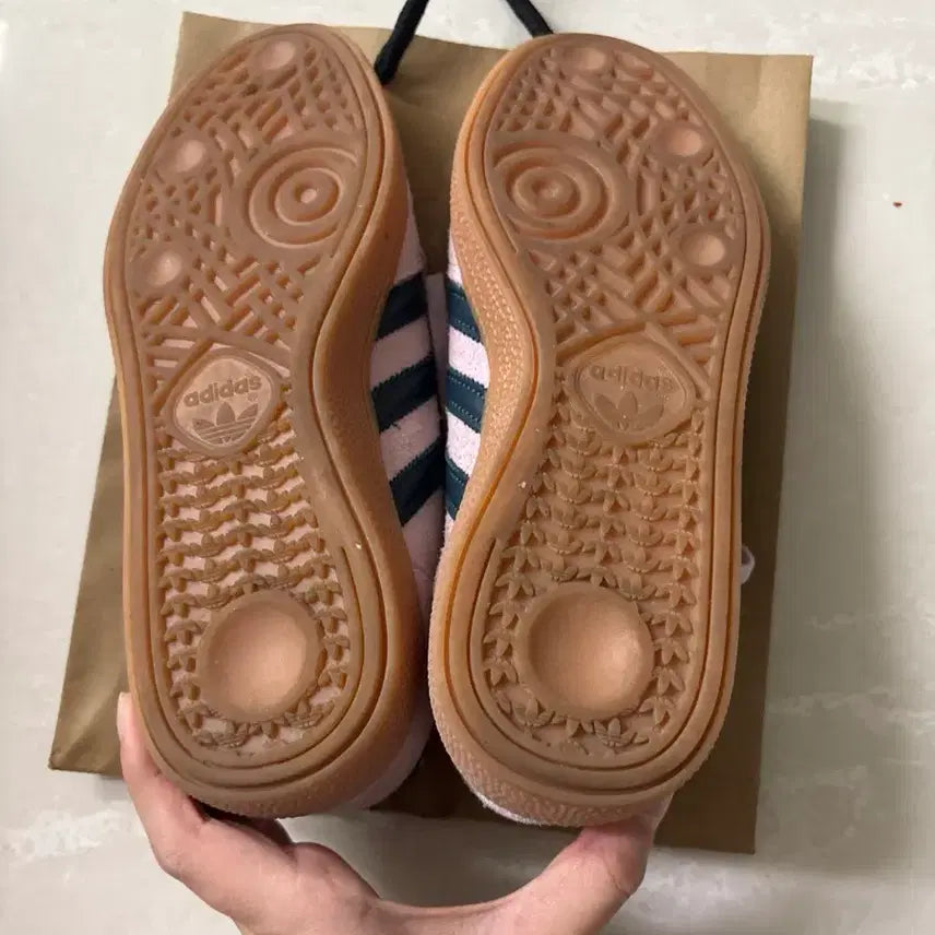 [BUNJANG] Adidas Handball Spezial Pink Suede Sneakers / 아디다스 스페지알 핑크 스웨이드 운동화(235)
