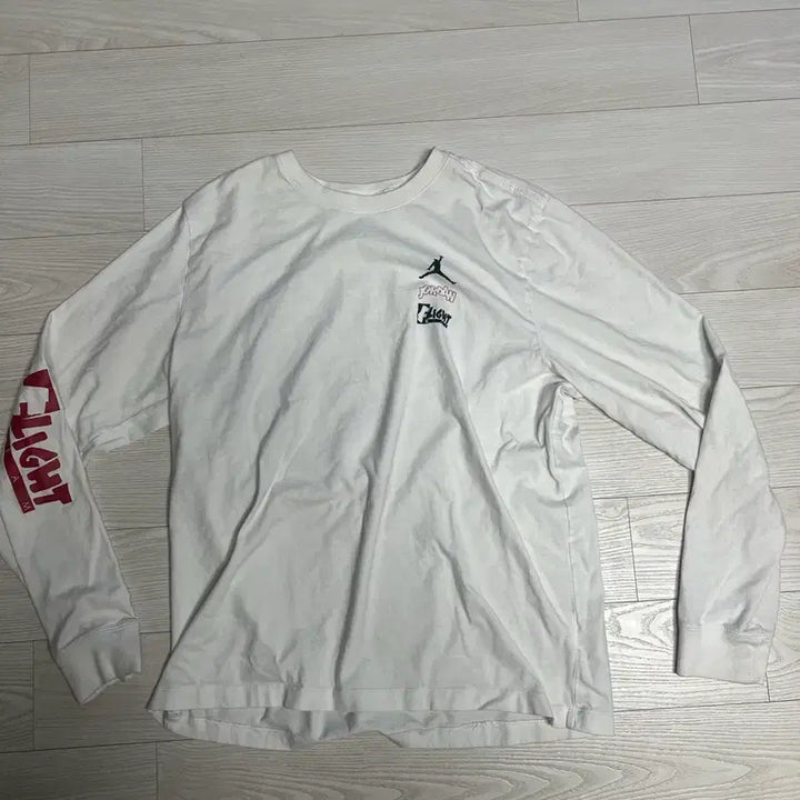 [BUNJANG] Jordan Flight Team White Long Sleeve T-Shirt / 조던 플라이트 팀 화이트 긴팔 티셔츠