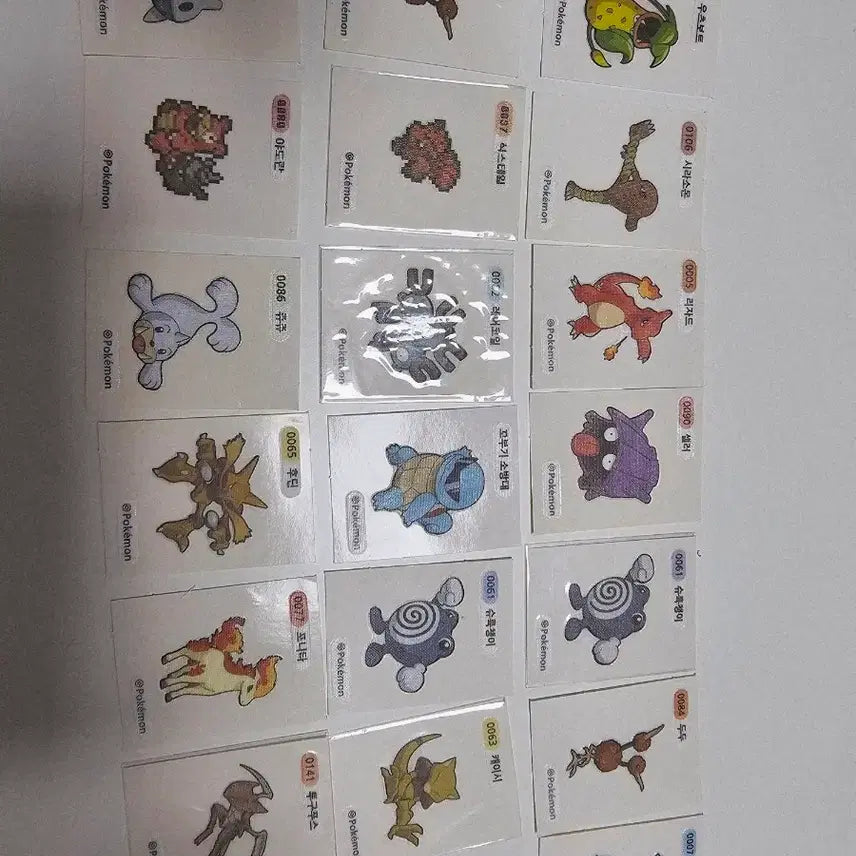 [BUNJANG] Pokemon Tteokbokki Stickers Bundle Set / 포켓몬 띠부씰 일괄 처분