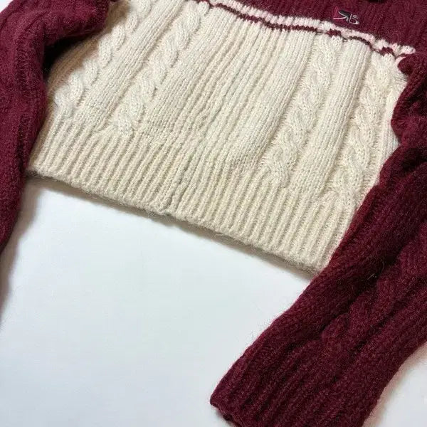 [BUNJANG] Rabbiti Sports Cable Knit Cardigan / 래비티스포츠 크롭 RB 케이블 니트 가디건 PN8542