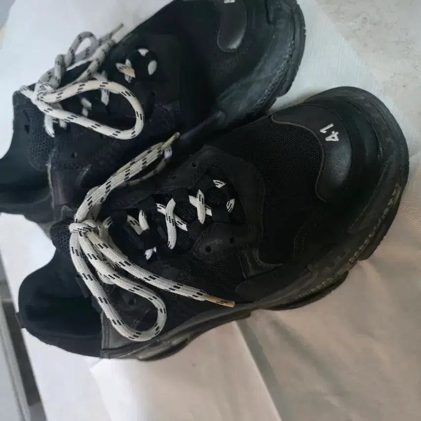 [BUNJANG] Balenciaga Triple S Black Sneakers / 발렌시아가 트리플S 블랙 판매합니다.