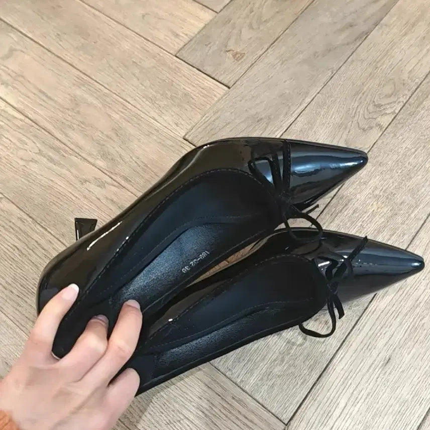 [BUNJANG] Leather Stiletto Kitten Heels / 진짜 가죽 스틸레토 키튼힐 5cm