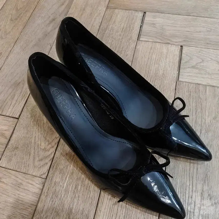 [BUNJANG] Leather Stiletto Kitten Heels / 진짜 가죽 스틸레토 키튼힐 5cm