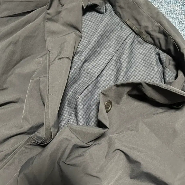 [BUNJANG] Uniqlo Navy Belt Trench Coat - Size 1 / 유니클로 네이비 벨트 트렌치코트 1사이즈