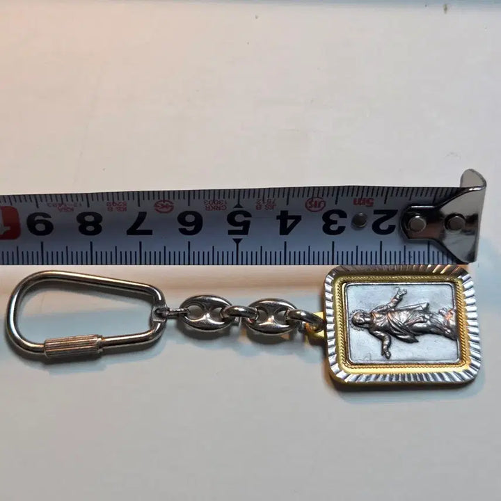[BUNJANG] 1970s Italian Madonna Keyring / 70년대 금속 이탈리아 성모마리아 열쇠고리 성물 성모상