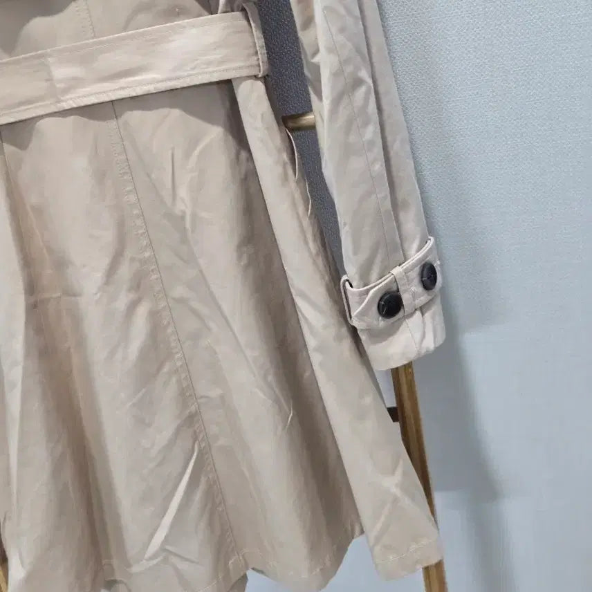 [BUNJANG] Plastic Island Beige Trench Coat / 플라스틱아일랜드 베이지 트렌치코트
