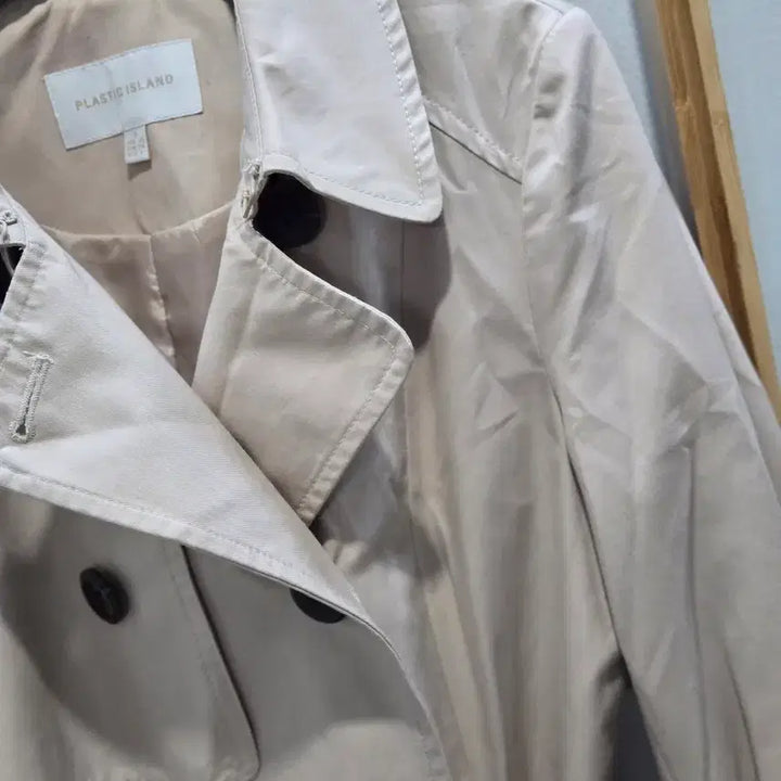 [BUNJANG] Plastic Island Beige Trench Coat / 플라스틱아일랜드 베이지 트렌치코트