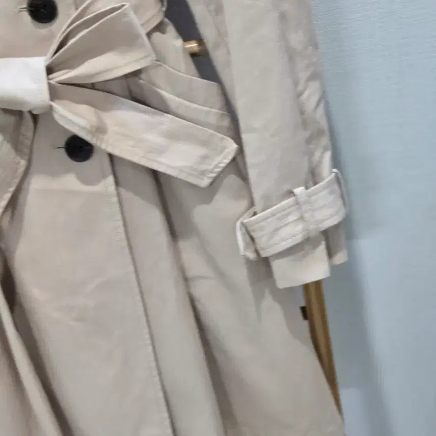 [BUNJANG] Plastic Island Beige Trench Coat / 플라스틱아일랜드 베이지 트렌치코트