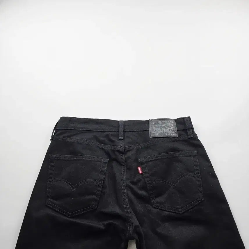[SOLD OUT] 리바이스 청바지 흑청 스판 데님 사이즈33 R4678