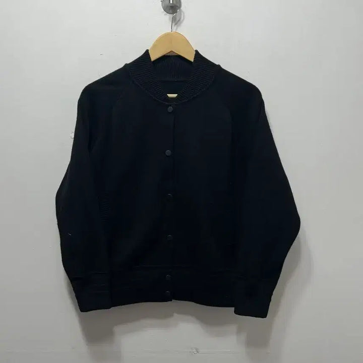 [BUNJANG] Black Button-Up Cardigan Women&