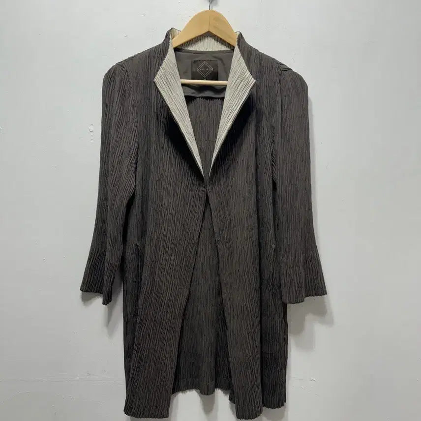 [BUNJANG] BAILEYS Pleated Long Cardigan M / BAILEYS 플리츠 롱 가디건 M