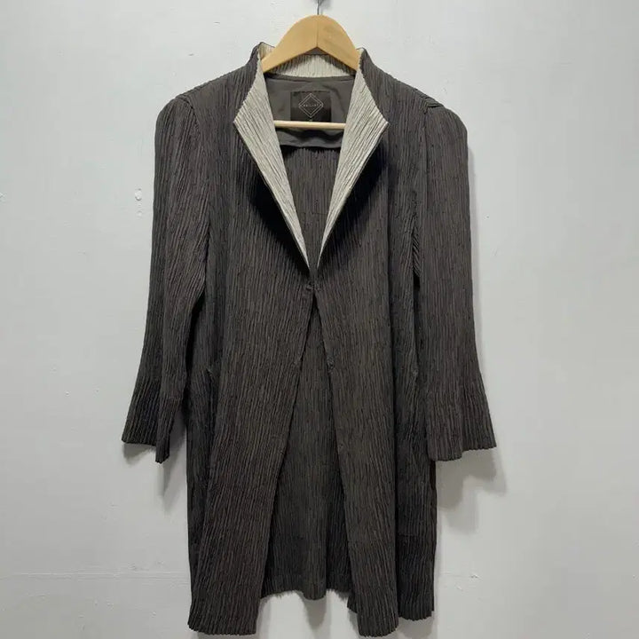 [BUNJANG] BAILEYS Pleated Long Cardigan M / BAILEYS 플리츠 롱 가디건 M